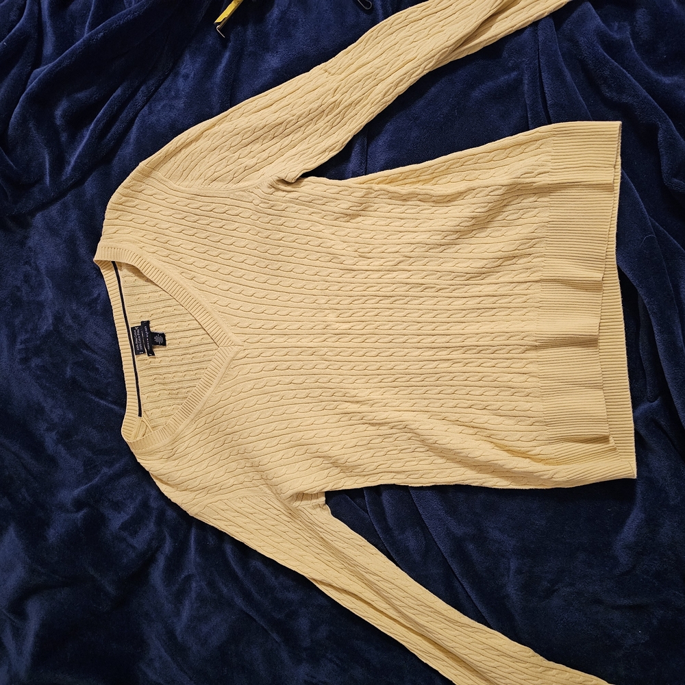 Tommy Hilfiger Yellow Women's V Neck Cable Knit Sweater: Size Large